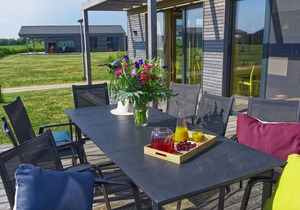 Gud Jard Chalet No. 14 - designer holiday home (14) with exclusive furnishings