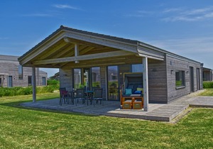 Gud Jard Lodge No. 28 - designer holiday home (28) with exclusive furnishings