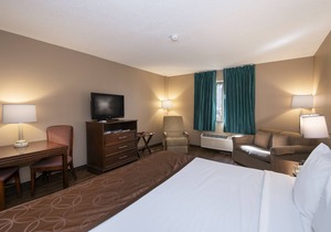 Guest Inn & Suites - Midtown Medical Center