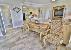 Gulf Crest-2 BR on the 22nd floor*Includes Beach Chairs*