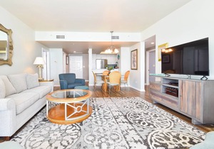 Gulf-front views w/complementary beach chairs!