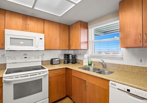 🌴 Gulf View Condo — Gulf Strand Resort, St. Pete Beach