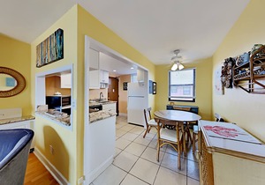 🏖️ Gulf Winds 3BR Condo — Updated Tile Floors & Room for Everyone