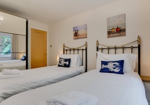 Gullsway Upper - Two Bedroom Apartment, Sleeps 4