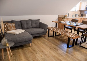 Hühnerstall, 65qm, Balkon, 2 Schlafzimmer, max. 6 Personen
