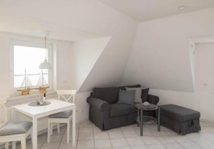 Hüs Auert Tharep, Wohnung 3
