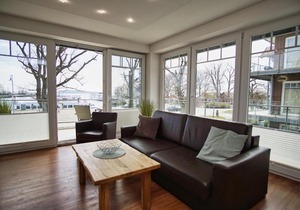 hafennahe Ferienwohnung mit Meerblick - Hafenresidenz Lauterbach FeWo 2-3