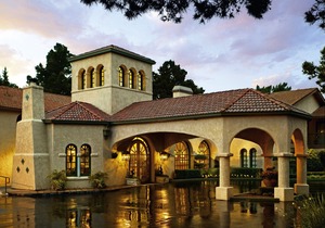 Half Moon Bay Lodge