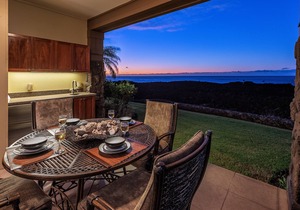 Hali'i Kai Most Oceanfront Location! Walk to Pool, Gym and Restaurant
