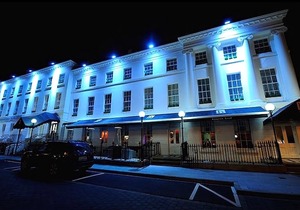 Hampton Hotel