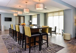 Hampton Inn By Hilton Omaha Airport, Ia