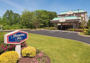 Hampton Inn Hartford Airport