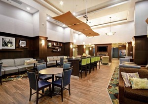 Hampton Inn & Suites Detroit-Canton