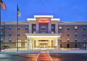 Hampton Inn & Suites Detroit/Warren