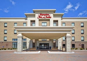 Hampton Inn & Suites Detroit/Warren