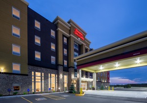 Hampton Inn & Suites Edmonton St. Albert