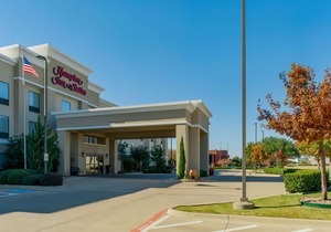 Hampton Inn & Suites Fort Worth-Fossil Creek