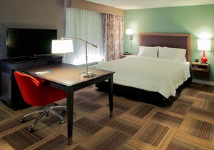 Hampton Inn & Suites Moore