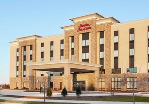 Hampton Inn & Suites Minooka