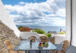 Hannafore, Lemain Garden Apts