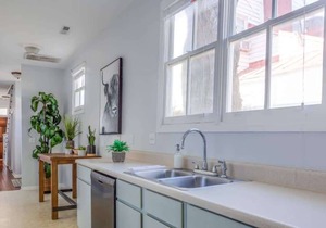 Harbor Mist House | Spacious 4BR in DT Charleston!