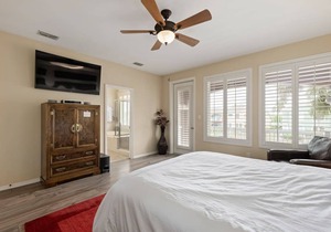 Harborside Townhome in Laguna Vista on the Canal