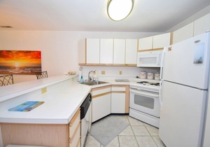 Harbour Club G7-Baywater 120th St, Free WiFi, Pool, W/D, AC