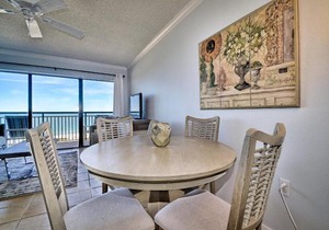 Harbour Light Towers 1105 11th Floor Beachfront Studio at Harbour Light Towers 23118