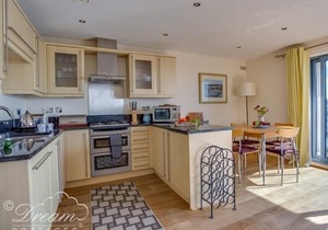 HARBOUR VIEW APARTMENT in West Bay