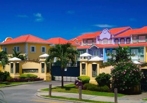 Harbour Villa #4, 1-Bed with Pool+Moorings