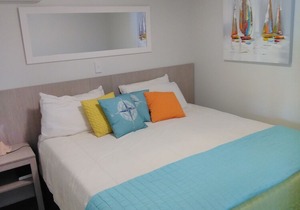 HARBOURSIDE GETAWAY!!!