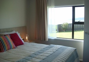 HARBOURSIDE GETAWAY!!!