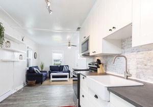 Harmony Cottage! - 2 Blocks from Beach! Harmony Cottage in Idyllic Westerly, RI