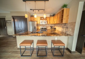 Heart of River Run- Hot Tub/Pool access