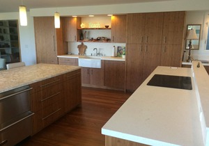 Heavenly Hale Best Licensed Vacation rental - walk to beach!