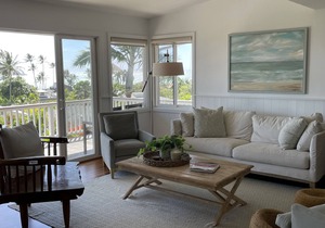 Heavenly Hale Best Licensed Vacation rental - walk to beach!