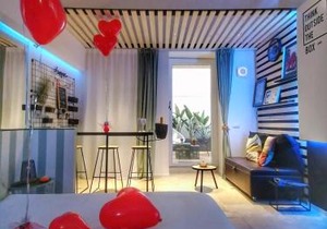 Hello Gorgeous Suite Bari