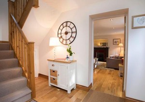 Hen Stabl Llandwrog