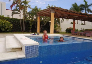 Hermosa Villa En Acapulco Diamante en un bello desarrollo con solo 15 vecinos