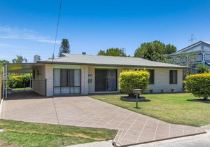 Hibiscus Holiday Home