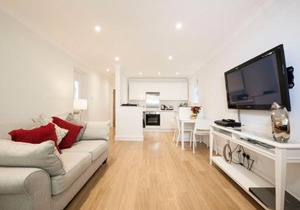 High Hedges Apartment C
