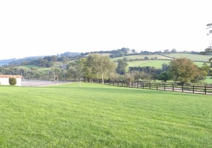 High Quality, Peaceful, Panoramic Views, AONB, close to Jurassic Coast.