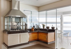 High Standard House in Jurerê Internacional - 4 Bedrooms - Pool - Barbecue