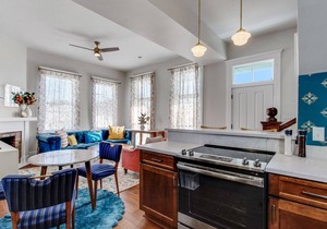 High Style, Awesome Location! 117D by Forsyth Park