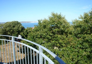 Highlands Apt 4 - balcony, sea views, balcony, free wifi + parking
