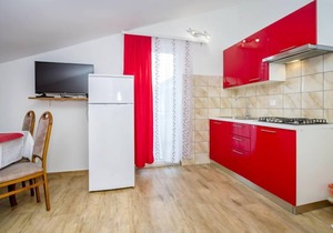 Hilde Red by Interhome