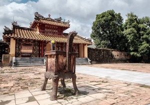Hillside Homestay Hue - Mansion Room