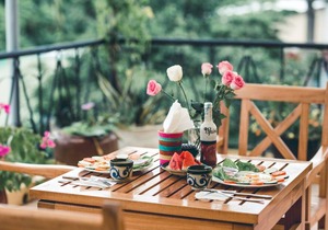 Hillside Homestay Hue - Em Room (top Apartment)