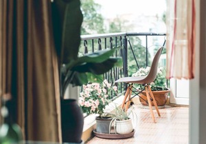 Hillside Homestay Hue - Triple Room (top Apartment)