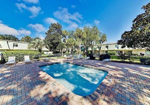 Hilton Head Cabanas 29